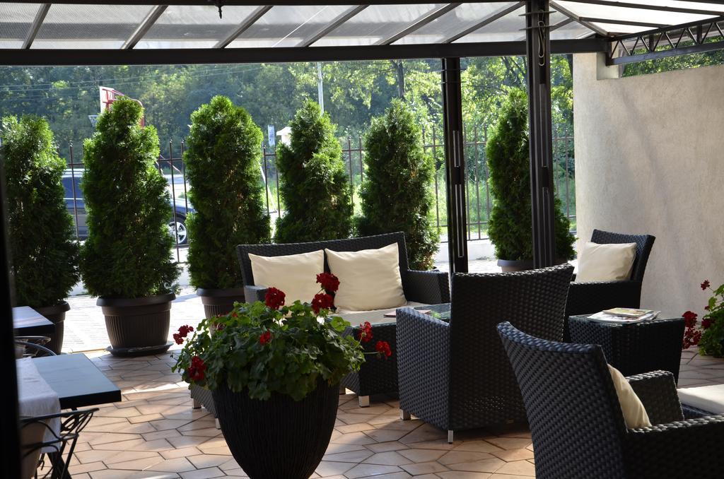 Hotel Topcider Belgrado Buitenkant foto