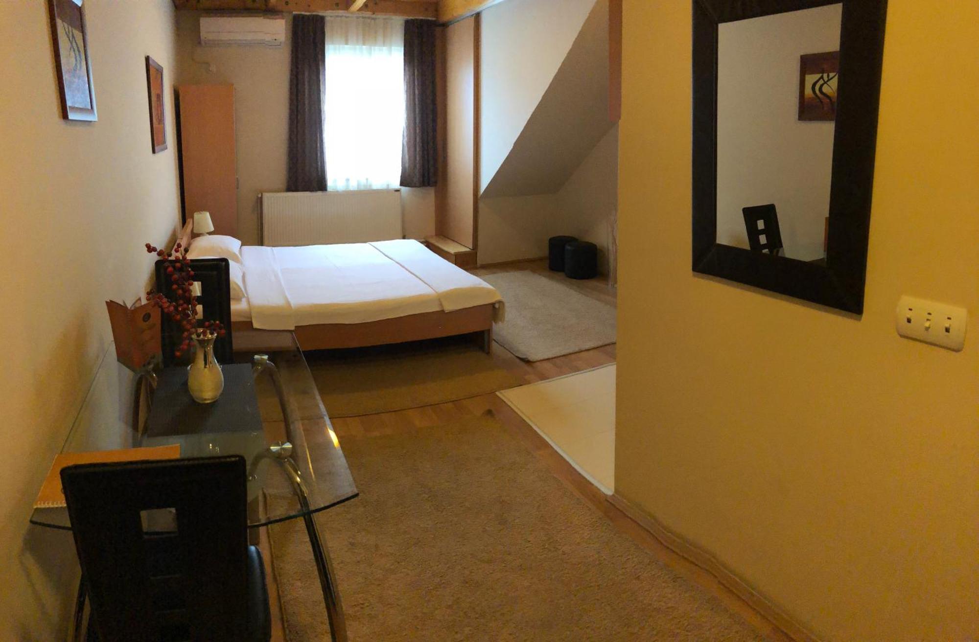 Hotel Topcider Belgrado Buitenkant foto