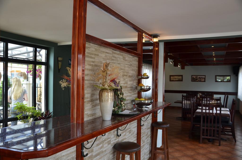 Hotel Topcider Belgrado Buitenkant foto