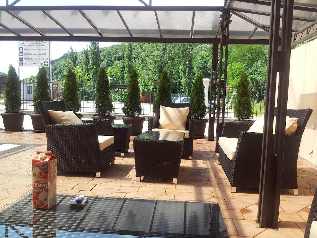 Hotel Topcider Belgrado Buitenkant foto